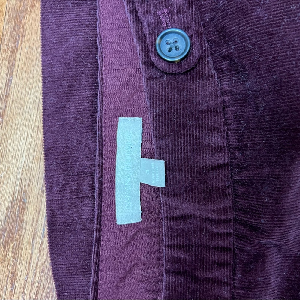 Banana Republic corduroy mini - Picture 3 of 4